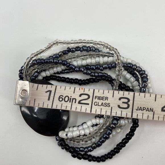 Black and white beaded multi strand stretchy bracelet - Picture 7 of 7